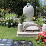 西高島平霊園「樹木葬 笑みの樹」｜板橋区 お花と緑に彩られた樹木葬墓地の写真
