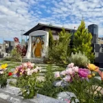 樹木葬「ひかりのガーデン」｜足立区 ステンドグラスと木漏れ日の暖かな樹木葬霊園の写真1